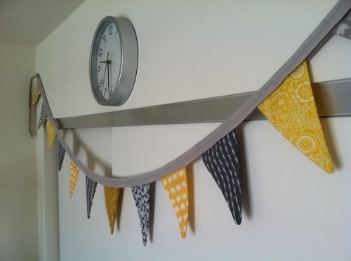 bunting_closeup