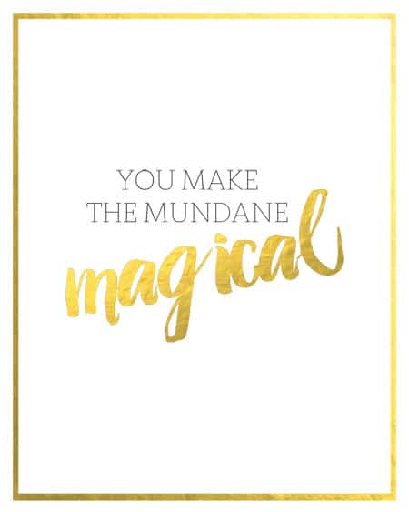 Bring a little sparkle to your walls with this free printable by Jen Woodhouse of The House of Wood | www.jenwoodhouse.com/blog