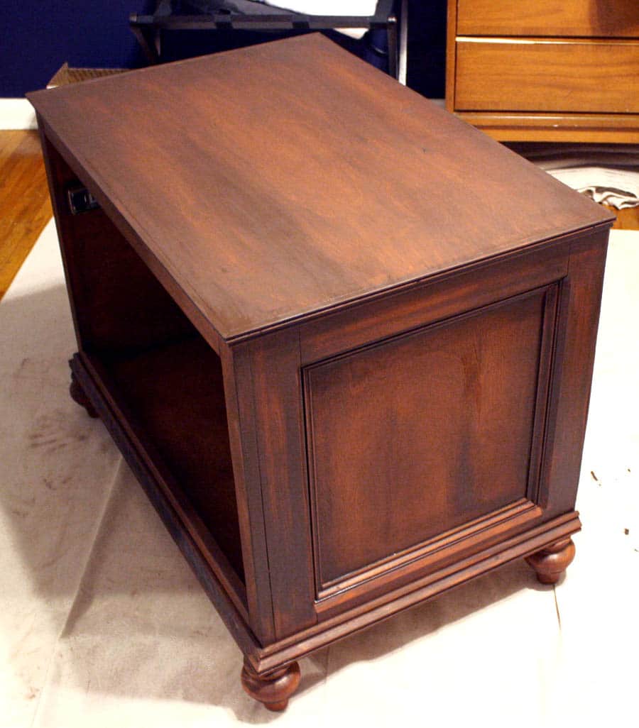 How to use glaze for a rich furniture finish