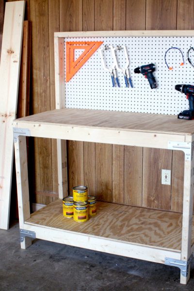 Build your own DIY workbench in just a few hours with the Simpson Strong-Tie workbench kit!