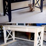 How to build a DIY writing desk. Free plans and step-by-step tutorial!