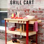 Tutorial on how to build a DIY rolling outdoor grill cart - free plans!