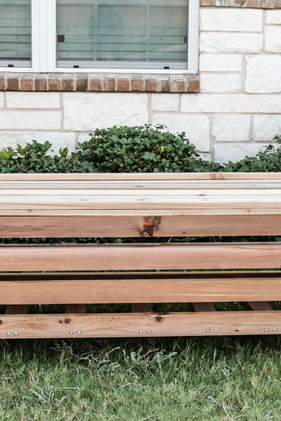 How to build an outdoor storage ottoman