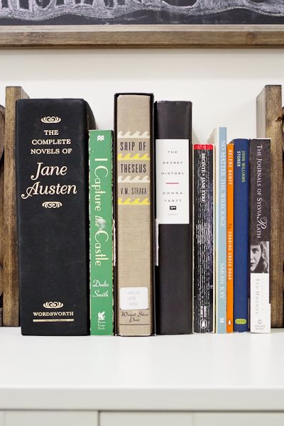 DIY Decorative Wooden Bookends
