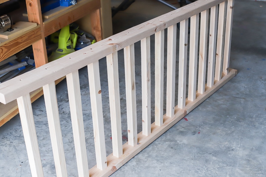 Sliding-barn-door-loft-bed-railing
