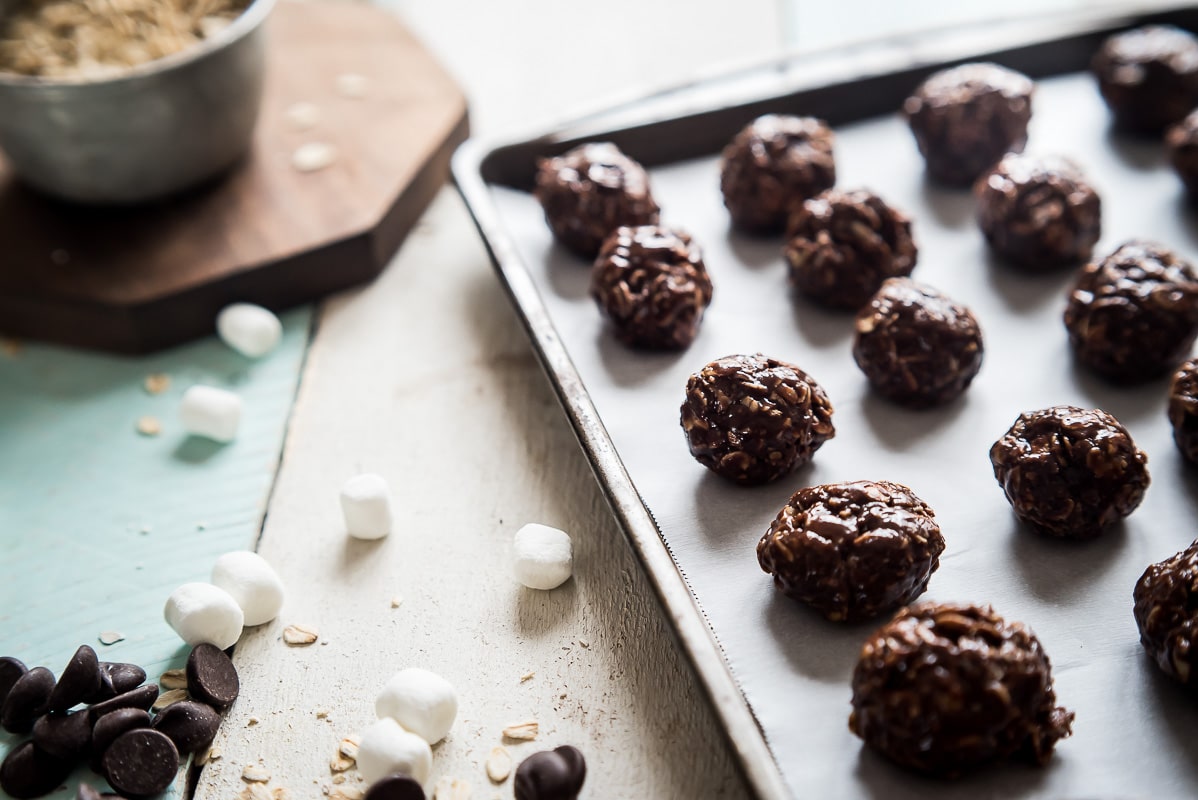 no-bake peanut butter oatmeal balls