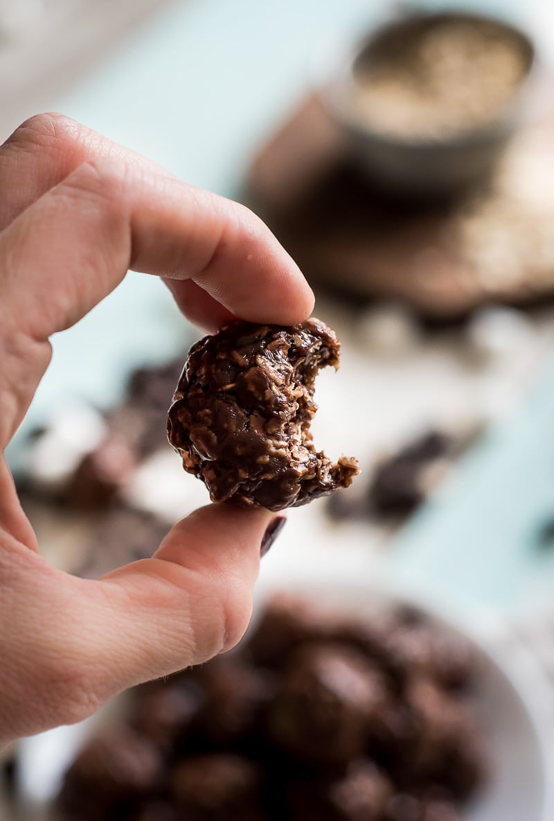 no-bake peanut butter oatmeal balls no-bake peanut butter oatmeal balls
