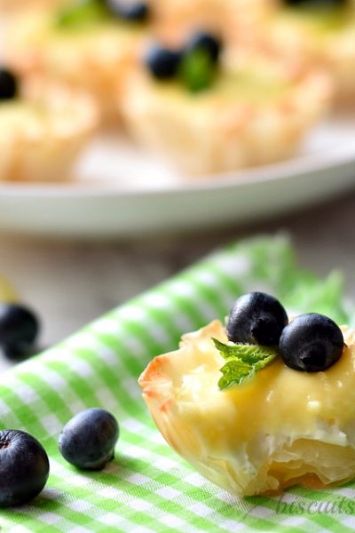 lemon cheesecake mini tarts