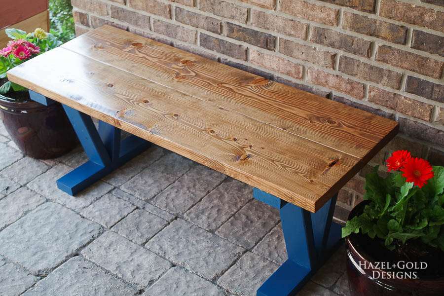 Easy DIY Outdoor Bench - horizontal