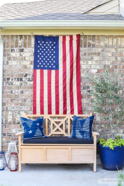 Patriotic porch decor