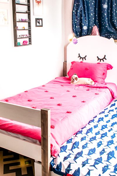 How to make a DIY kids headboard and twin size trundle bed - cute kids bed! Plans by Jen Woodhouse