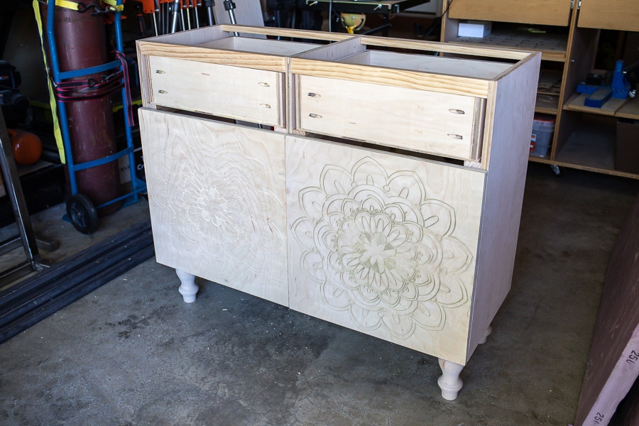 How to build a DIY entryway cabinet