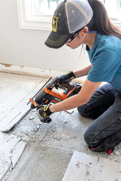How to remove tile the easy way!