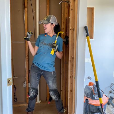 Guest Bathroom Renovation (Part 2) – Demo Day!