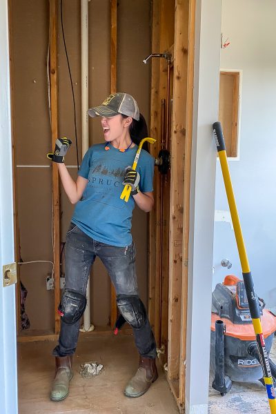 Guest Bathroom Renovation - Demo Day! How to demo a small bathroom the easy way