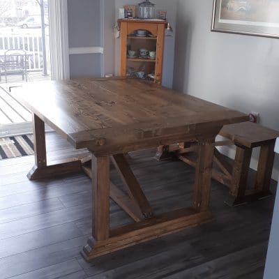 Farm table