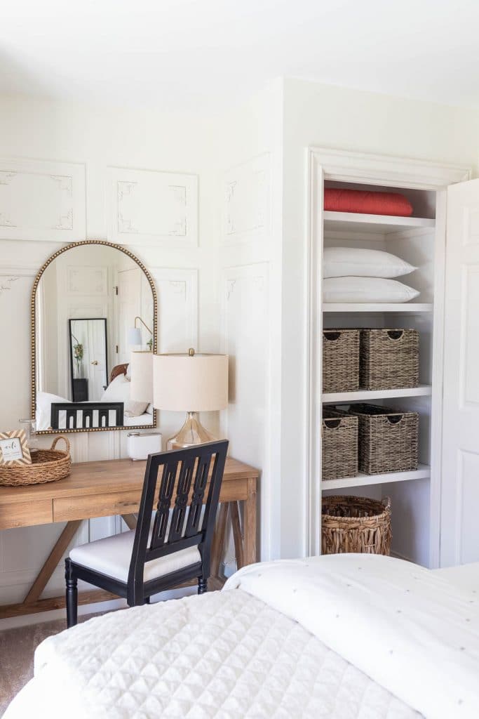 Small bedroom closet makeover for less than $150 and in one weekend!