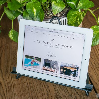 DIY iPad Stand