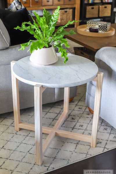 How to build a round faux marble side table