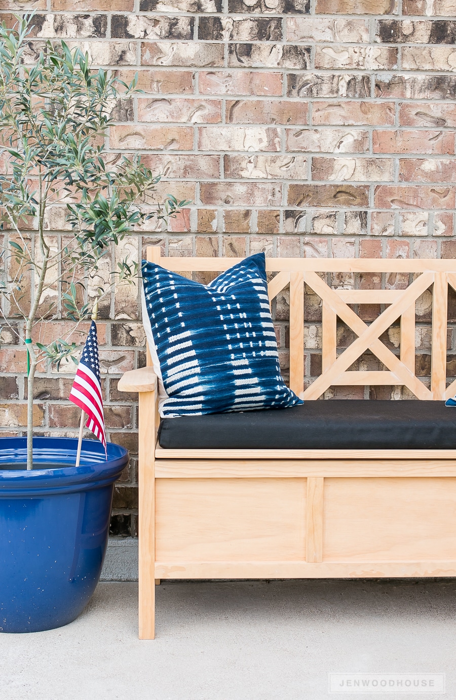 Patriotic front porch